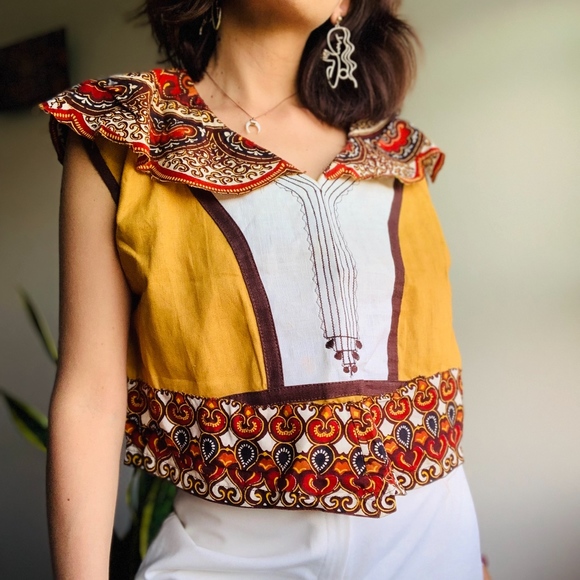 Vintage Tops - Amazing Colorful Ethnic Top